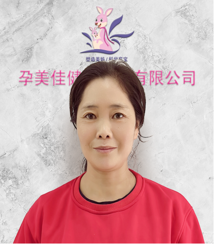 孕美(měi)佳職業(yè)育兒(ér)嫂-劉金(jīn)妹(mèi)